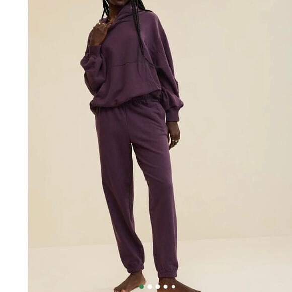 Aerie stunning plum purple Jet Setter Hoodie Sz S (out of stock set) - Picture 12 of 16